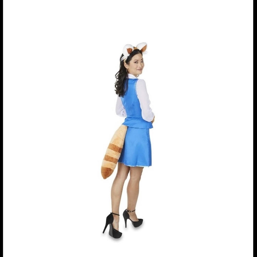 SANRIO AGGRETSUKO 5-PIECE ADULT COSTUME DRESS
